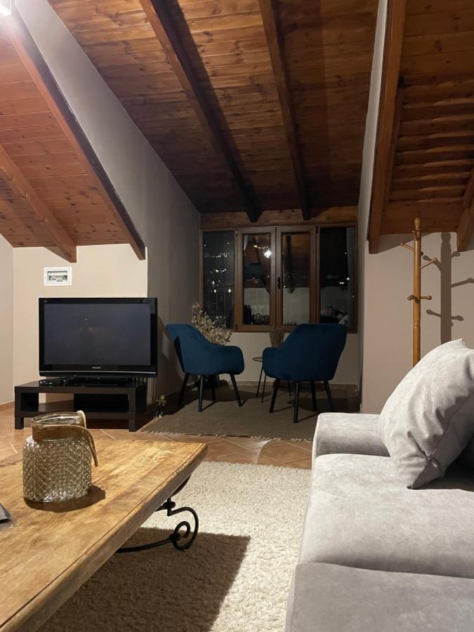 Tzovolos Apartments Καλάβρυτα Εξωτερικό φωτογραφία