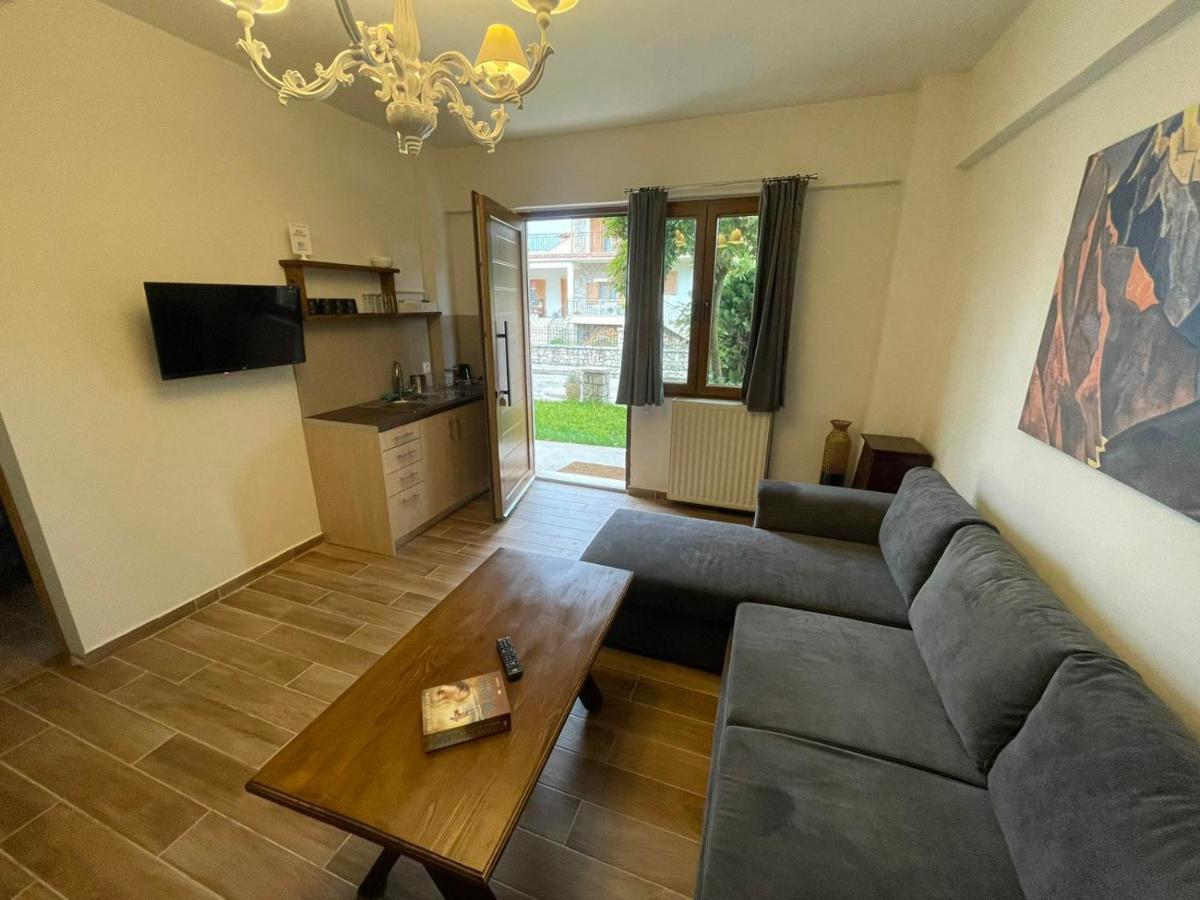 Tzovolos Apartments Καλάβρυτα Εξωτερικό φωτογραφία