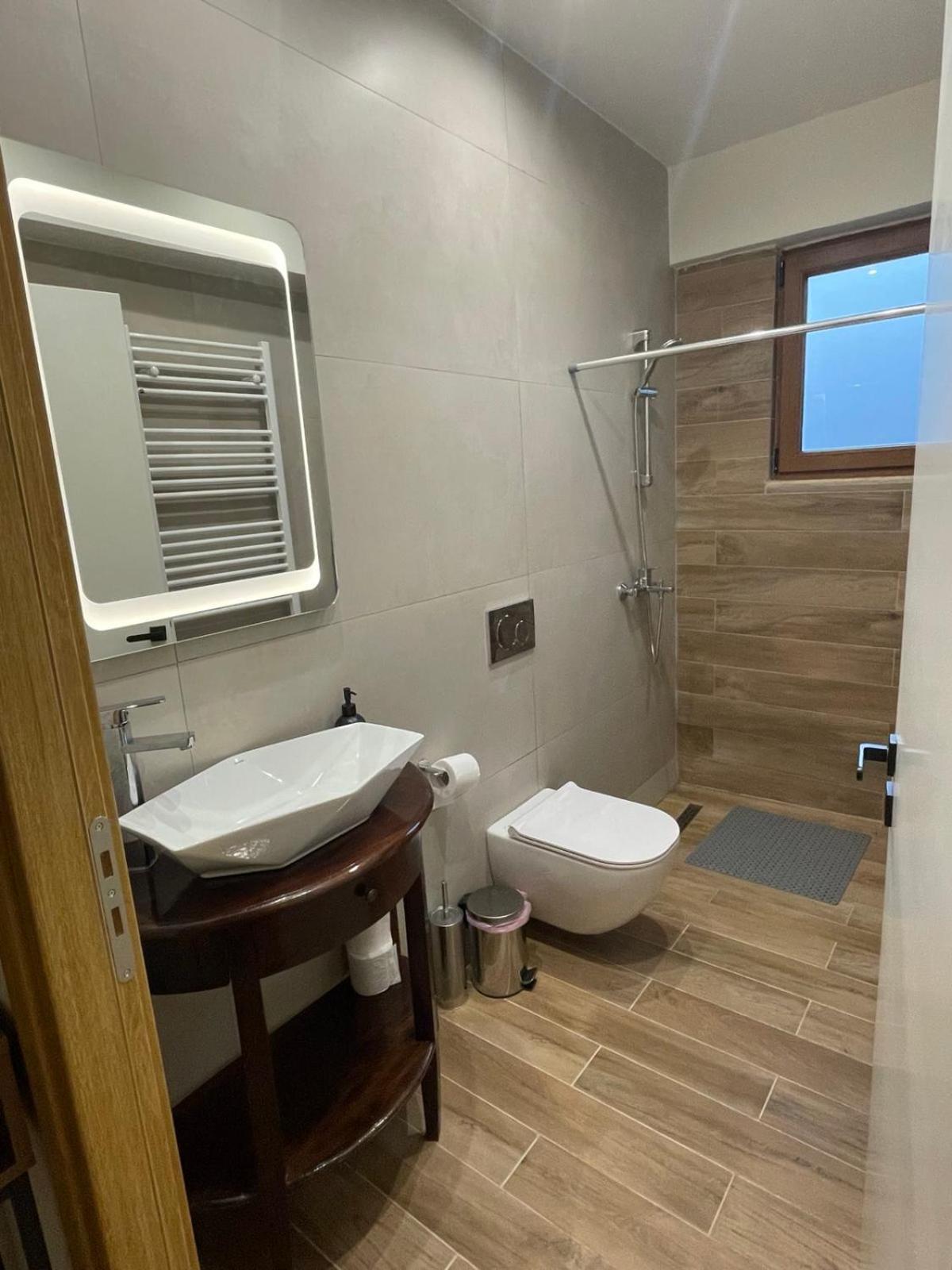 Tzovolos Apartments Καλάβρυτα Εξωτερικό φωτογραφία